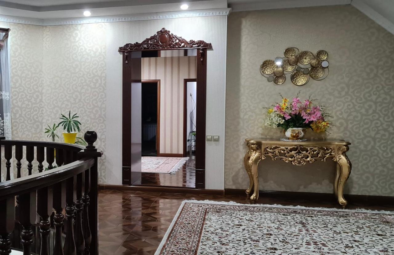 Albergue Sultan Saray Osh Exterior foto