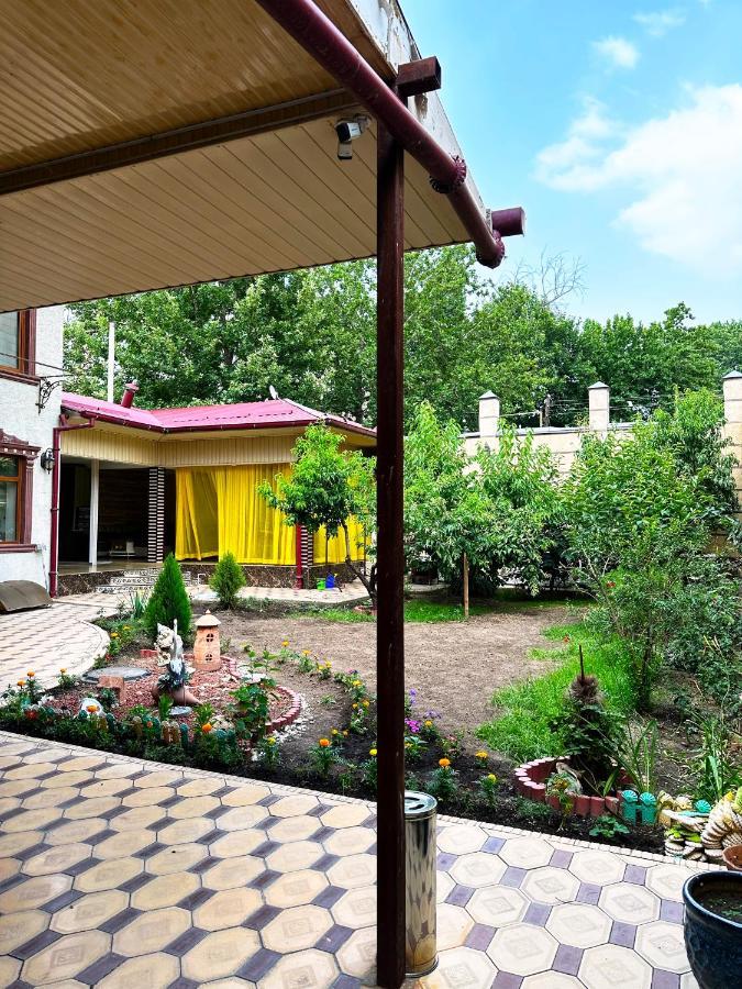 Albergue Sultan Saray Osh Exterior foto