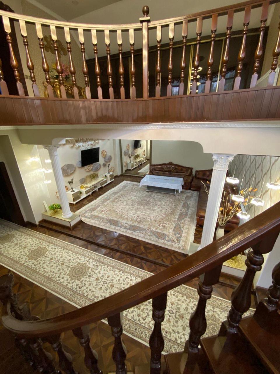 Albergue Sultan Saray Osh Exterior foto